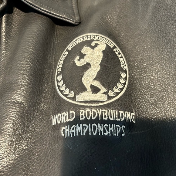 Arnold Classic Limited Edition leather jacket by Tony Nowak. 20th anniversary - Picture 6 of 7